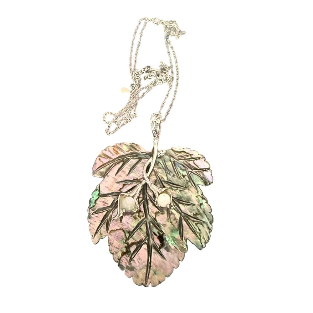 DK 925 Sterling Silver Abalone Shell Leaf Pendant & Necklace